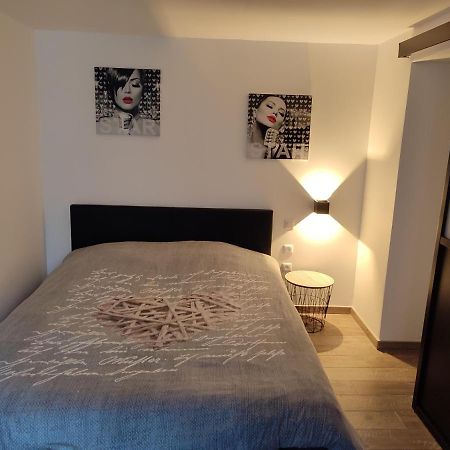 Longuenesse Charmante Petite Maison Cosy Style Industriel מראה חיצוני תמונה